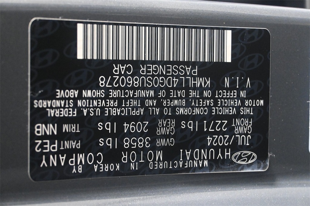 2025 Hyundai Elantra SE 27