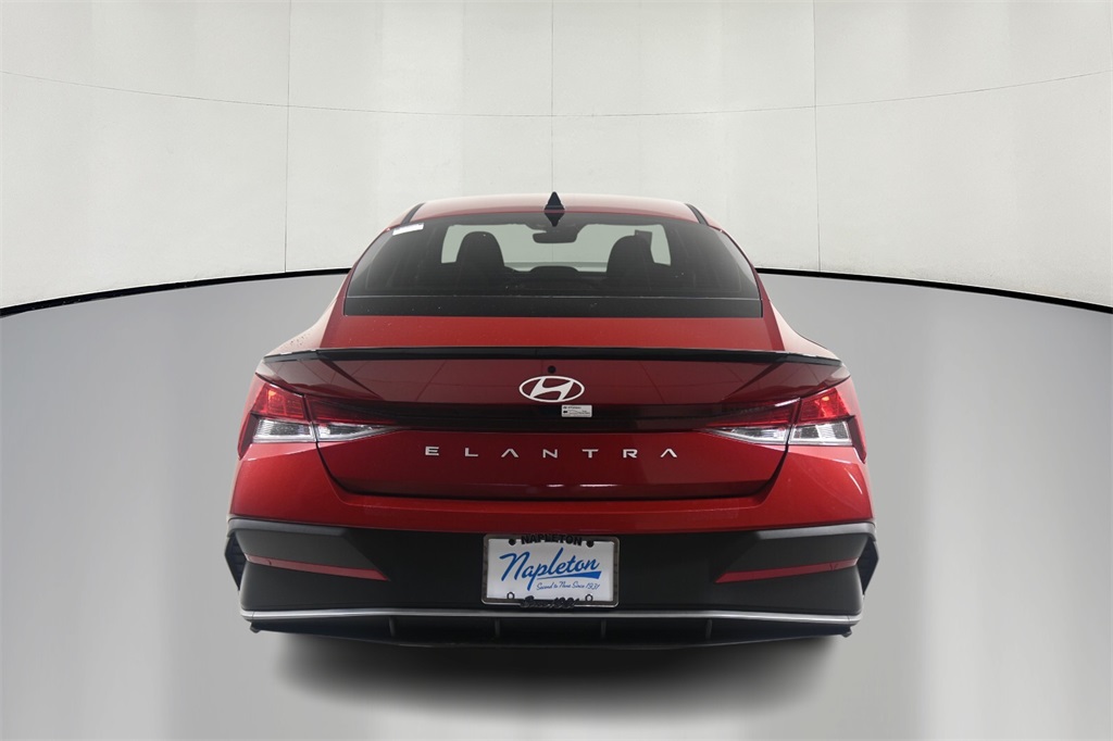 2025 Hyundai Elantra SEL 6