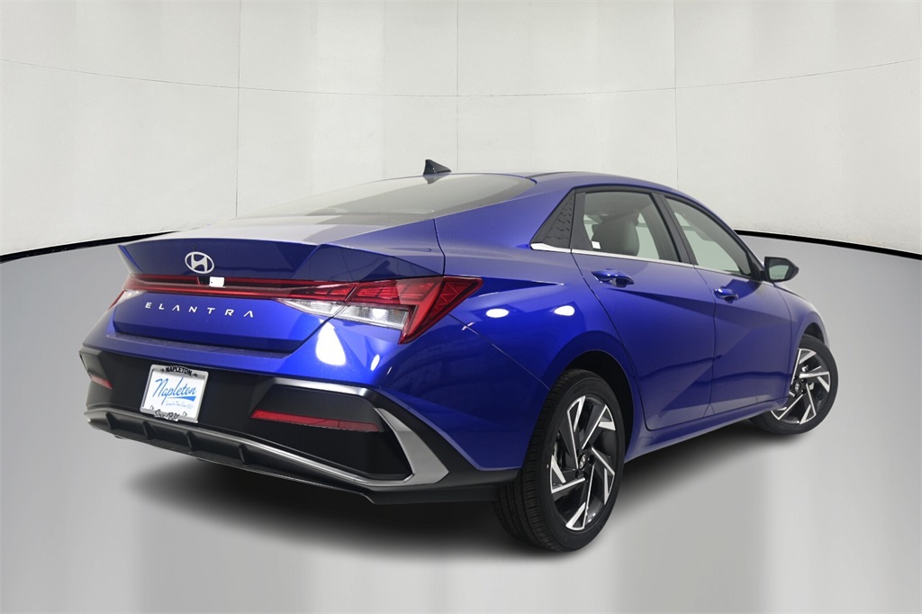 2025 Hyundai Elantra SEL 7