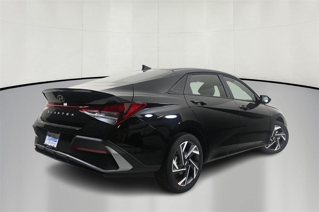 2025 Hyundai Elantra SEL 7