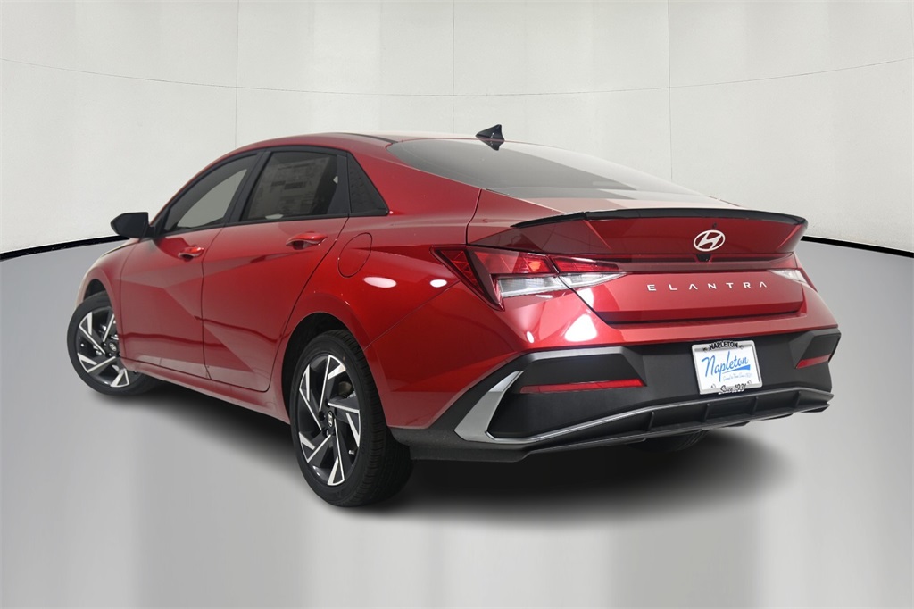 2025 Hyundai Elantra SEL 5