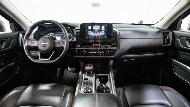 2022 Nissan Pathfinder SL 8