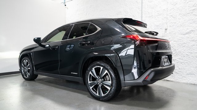 2022 Lexus UX 250h 3