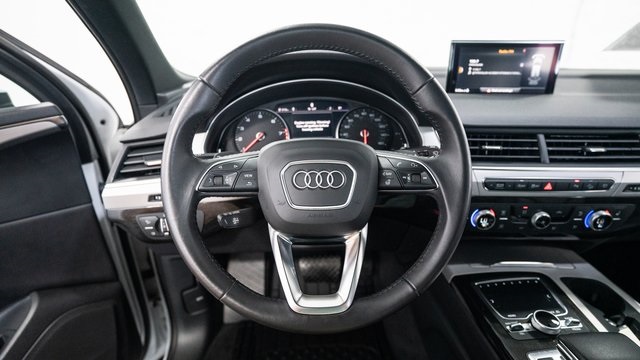 2019 Audi Q7 45 Premium 11