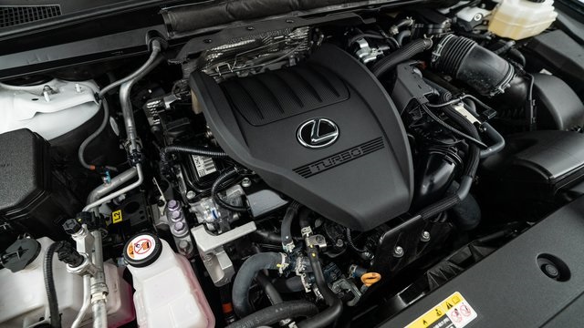 2023 Lexus RX 500h F SPORT Performance 38