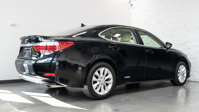 2013 Lexus ES 300h 4