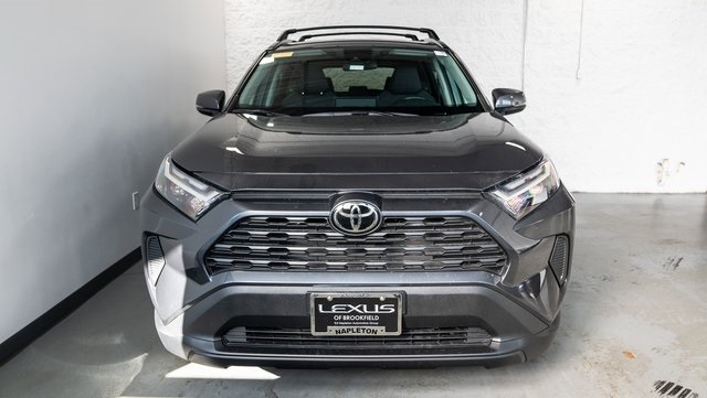 2023 Toyota RAV4 XLE 5