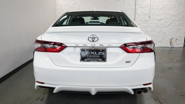 2024 Toyota Camry SE 6