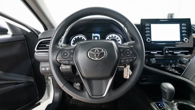 2024 Toyota Camry SE 12