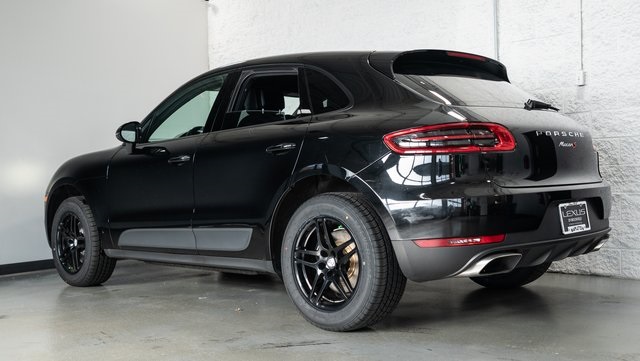 2018 Porsche Macan Sport Edition 3