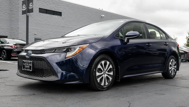 2022 Toyota Corolla Hybrid LE 3