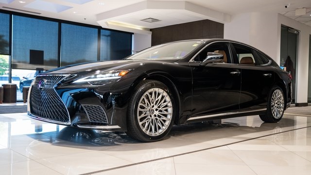 2024 Lexus LS 500 Base 2