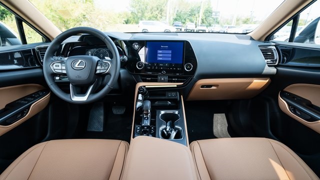 2025 Lexus NX 350 Base 8