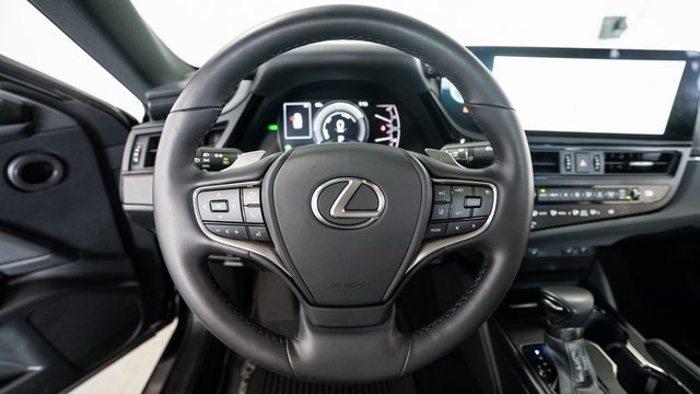 2023 Lexus ES 300h 12