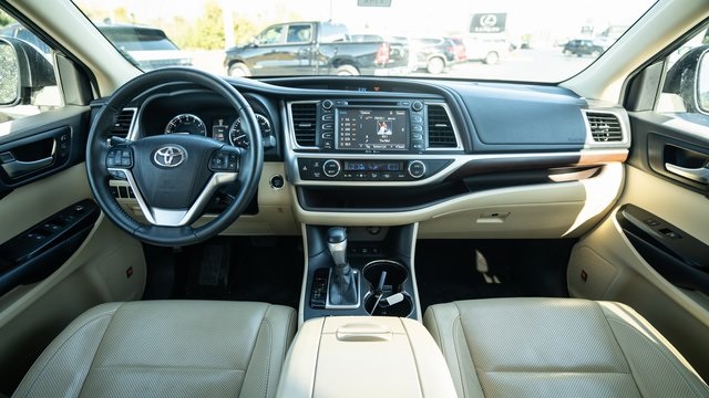 2015 Toyota Highlander Limited 7