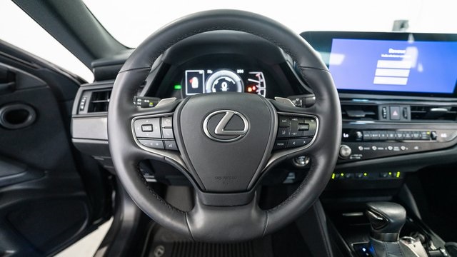 2023 Lexus ES 300h 12