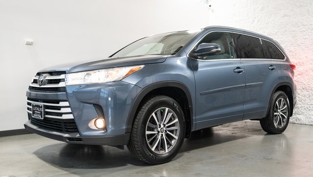 2018 Toyota Highlander XLE 2