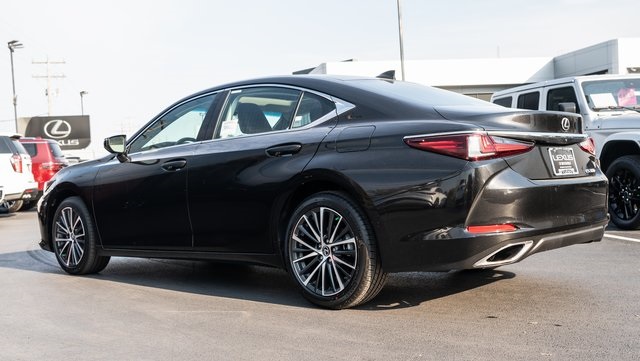 2025 Lexus ES 350 4