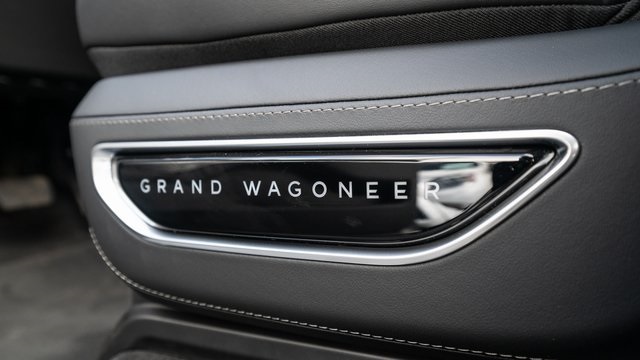 2024 Jeep Grand Wagoneer Series II 19