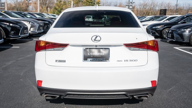 2019 Lexus IS 300 5