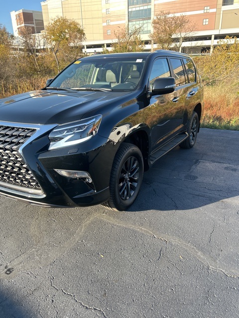 2023 Lexus GX 460 3