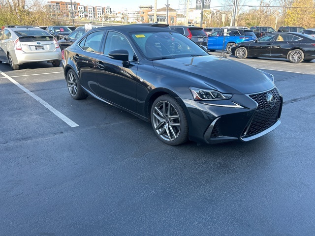 2019 Lexus IS 350 3