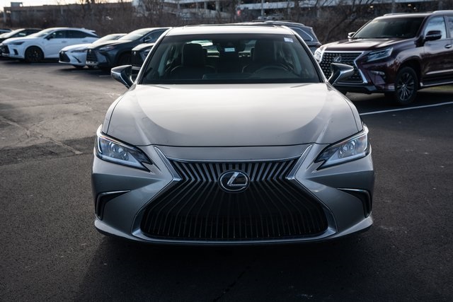 2021 Lexus ES 250 2