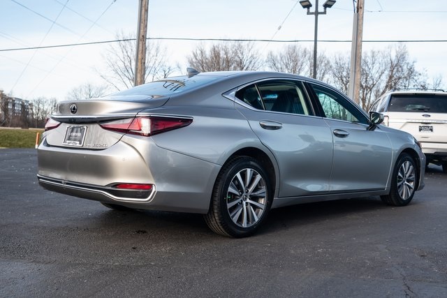 2021 Lexus ES 250 6