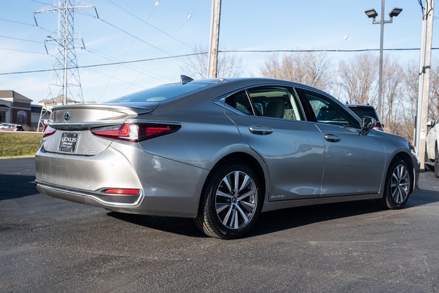 2021 Lexus ES 300h 5