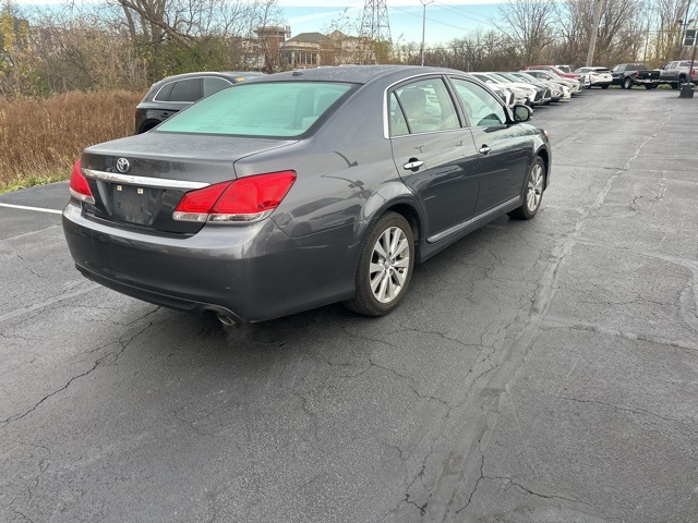 2012 Toyota Avalon Limited 4