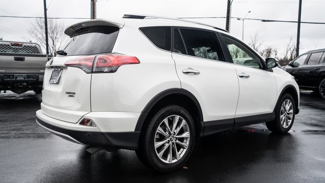 2016 Toyota RAV4 Limited 6