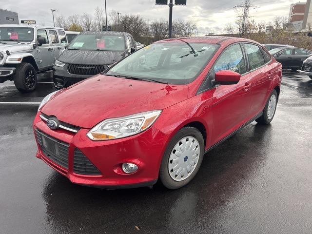 2012 Ford Focus SE 3