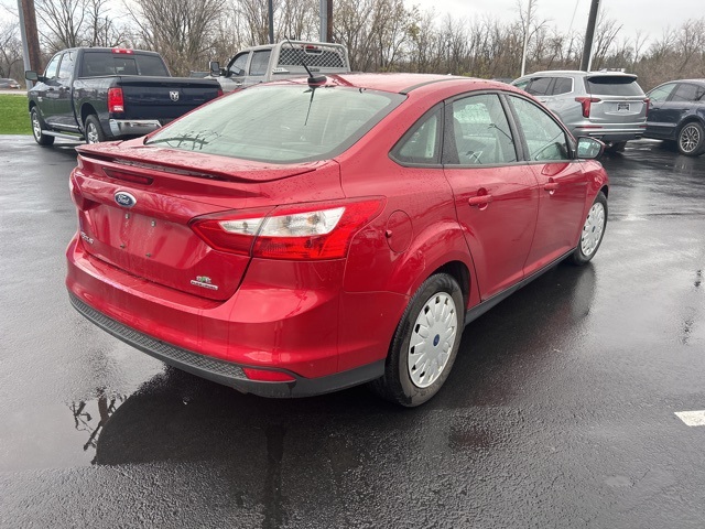 2012 Ford Focus SE 5