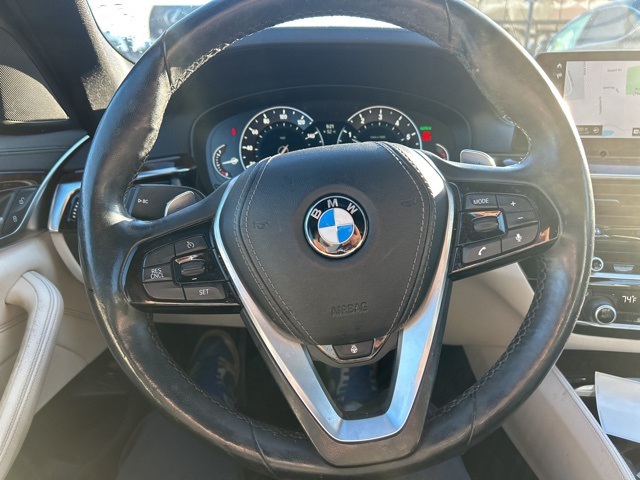 2018 BMW 5 Series 540i xDrive 11