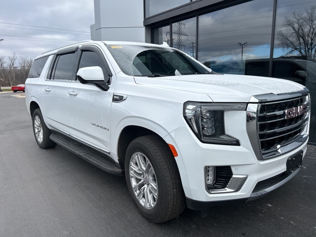 2023 GMC Yukon XL SLT 3