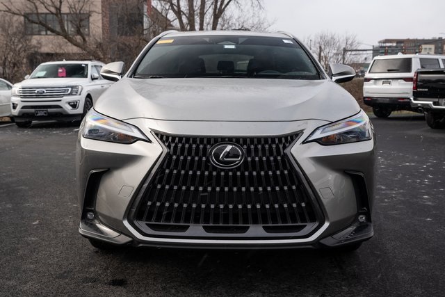 2023 Lexus NX 350h Base 2