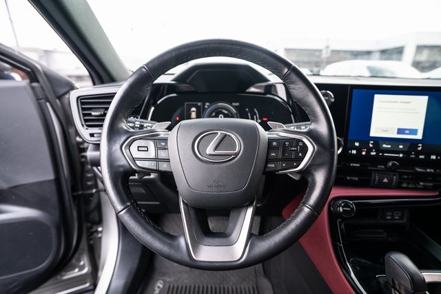 2023 Lexus NX 350h Base 12