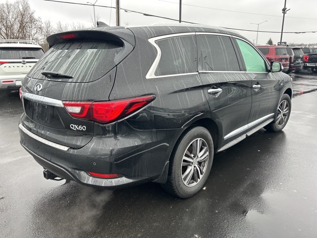 2019 INFINITI QX60 LUXE 4