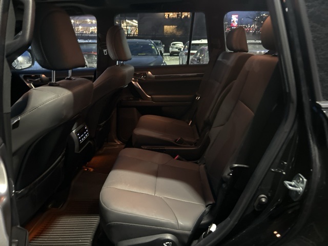 2023 Lexus GX 460 12