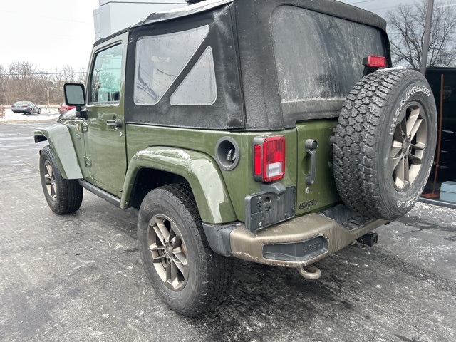 2016 Jeep Wrangler Sahara 5