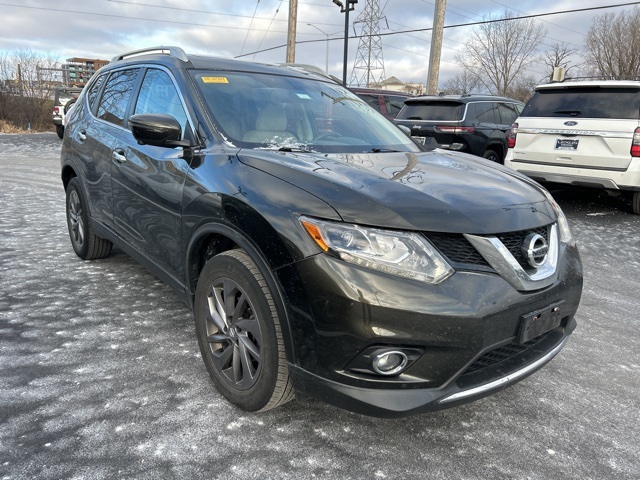 2016 Nissan Rogue SL 3