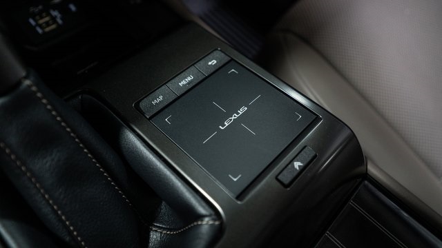 2022 Lexus GX 460 28