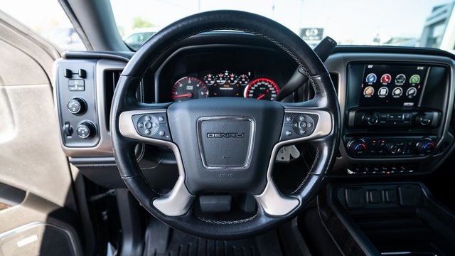 2016 GMC Sierra 1500 Denali 13