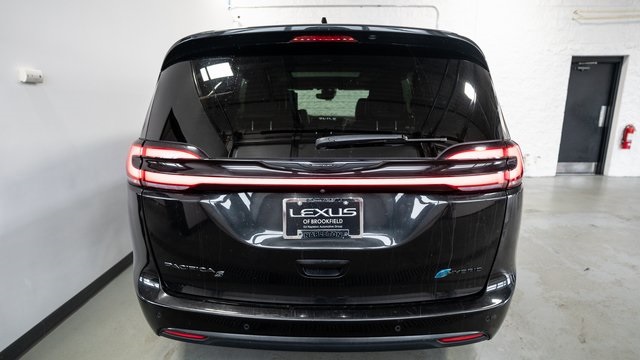 2022 Chrysler Pacifica Hybrid Limited 6