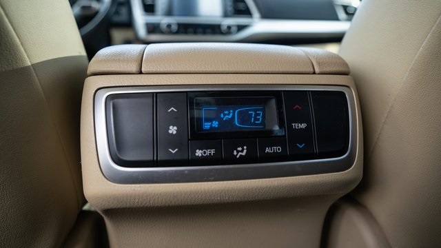 2019 Toyota Highlander XLE 29