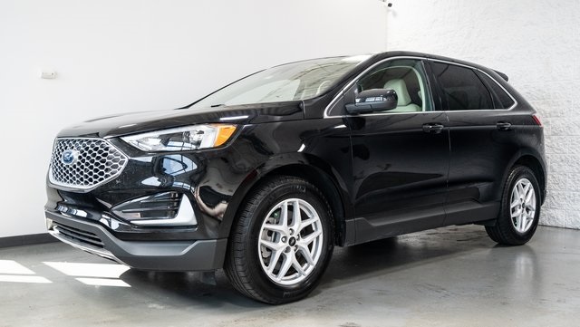 2024 Ford Edge SEL 2