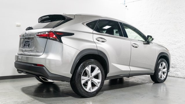 2017 Lexus NX 200t 4