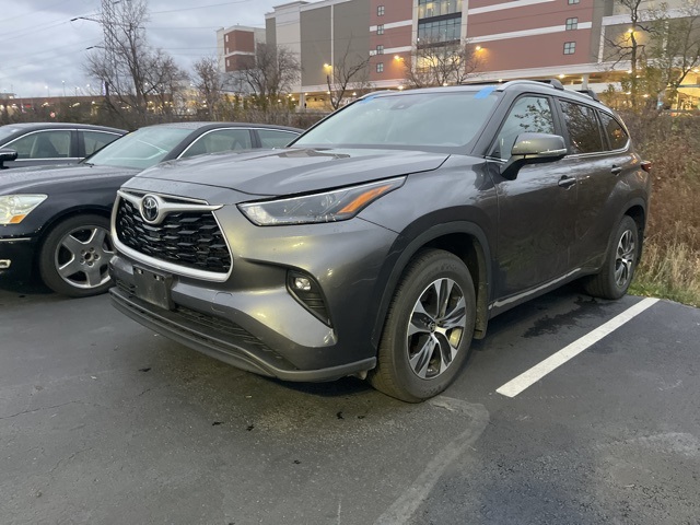 2023 Toyota Highlander XLE 5