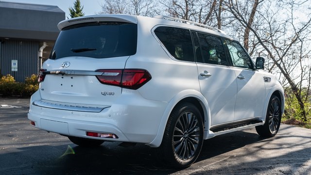 2021 INFINITI QX80 Premium Select 6