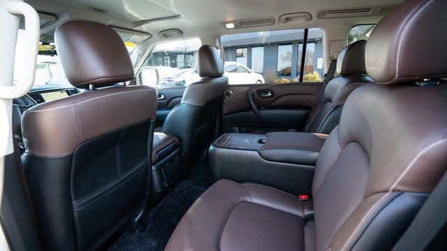 2021 INFINITI QX80 Premium Select 29